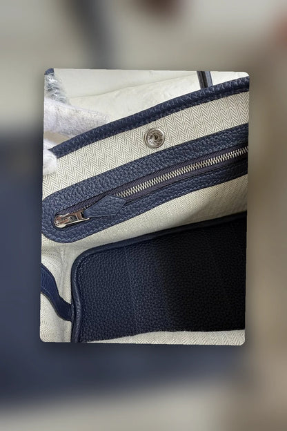 NB - HMS Bag - 1600