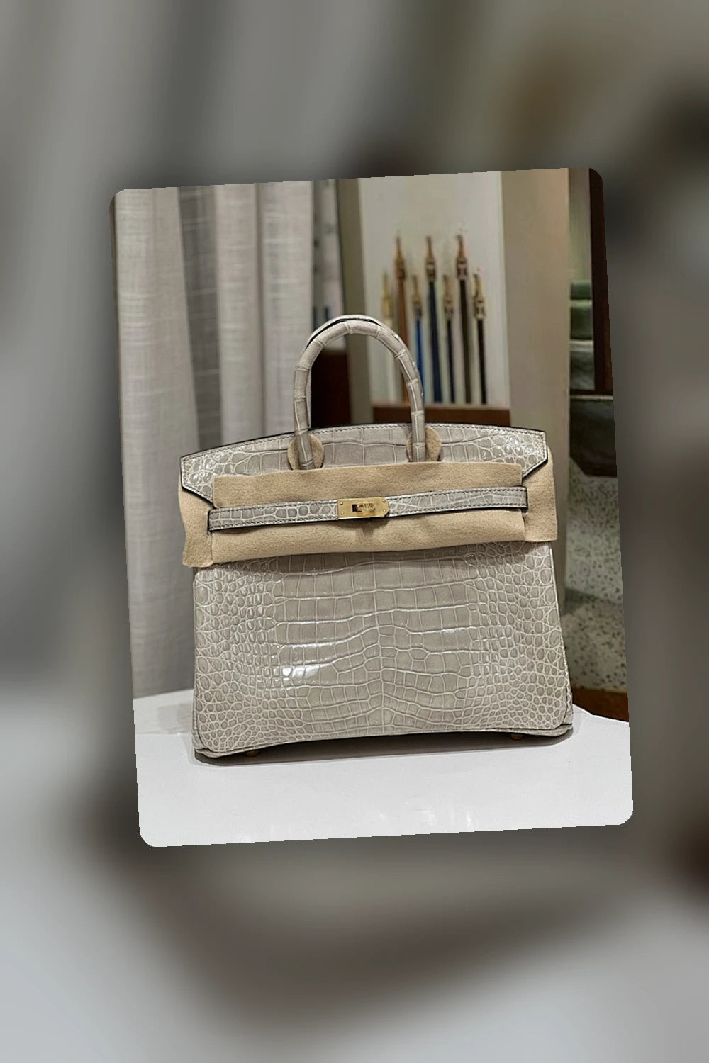 NB - HMS Bag - 618