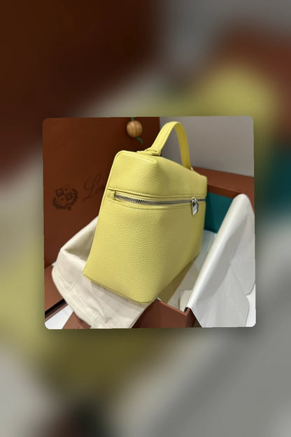 NB - DLVX Bag - 030
