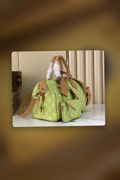 NB - LOV Bag - 1117