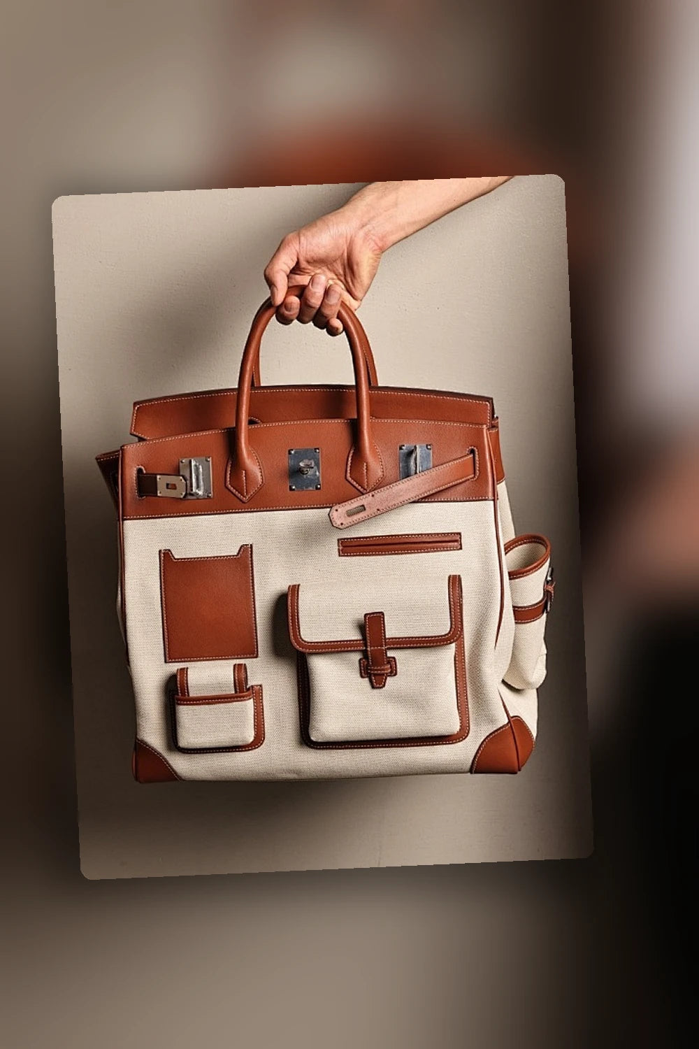 NB - HMS Bag - 891