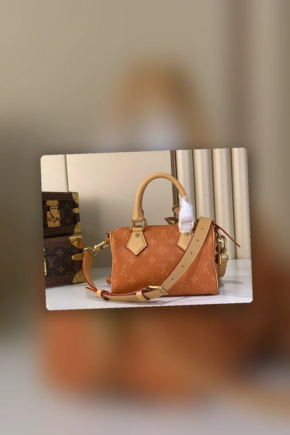 NB - LOV Bag - 063