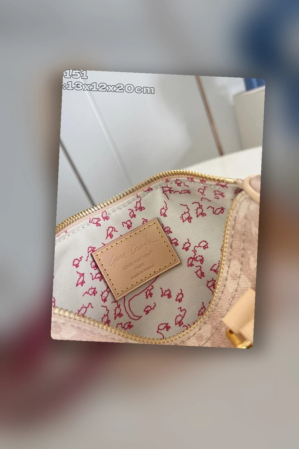 NB - LOV Bag - 1241