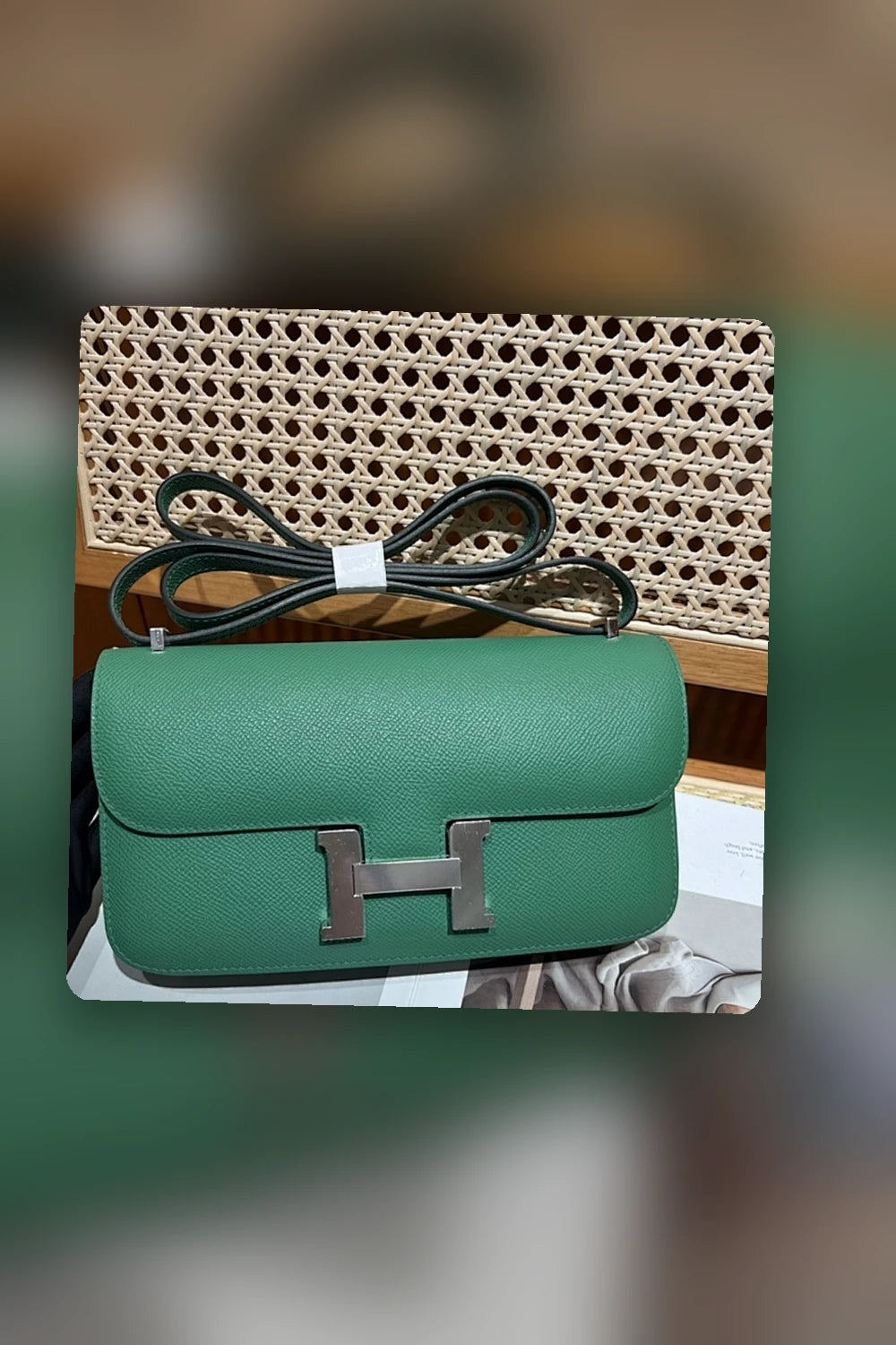 NB - HMS Bag - 1546