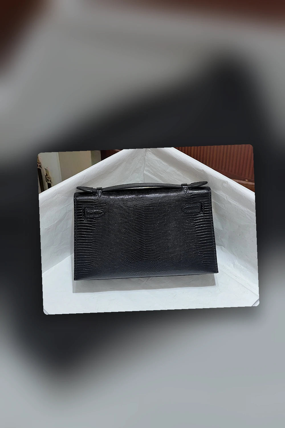 NB - HMS Bag - 657