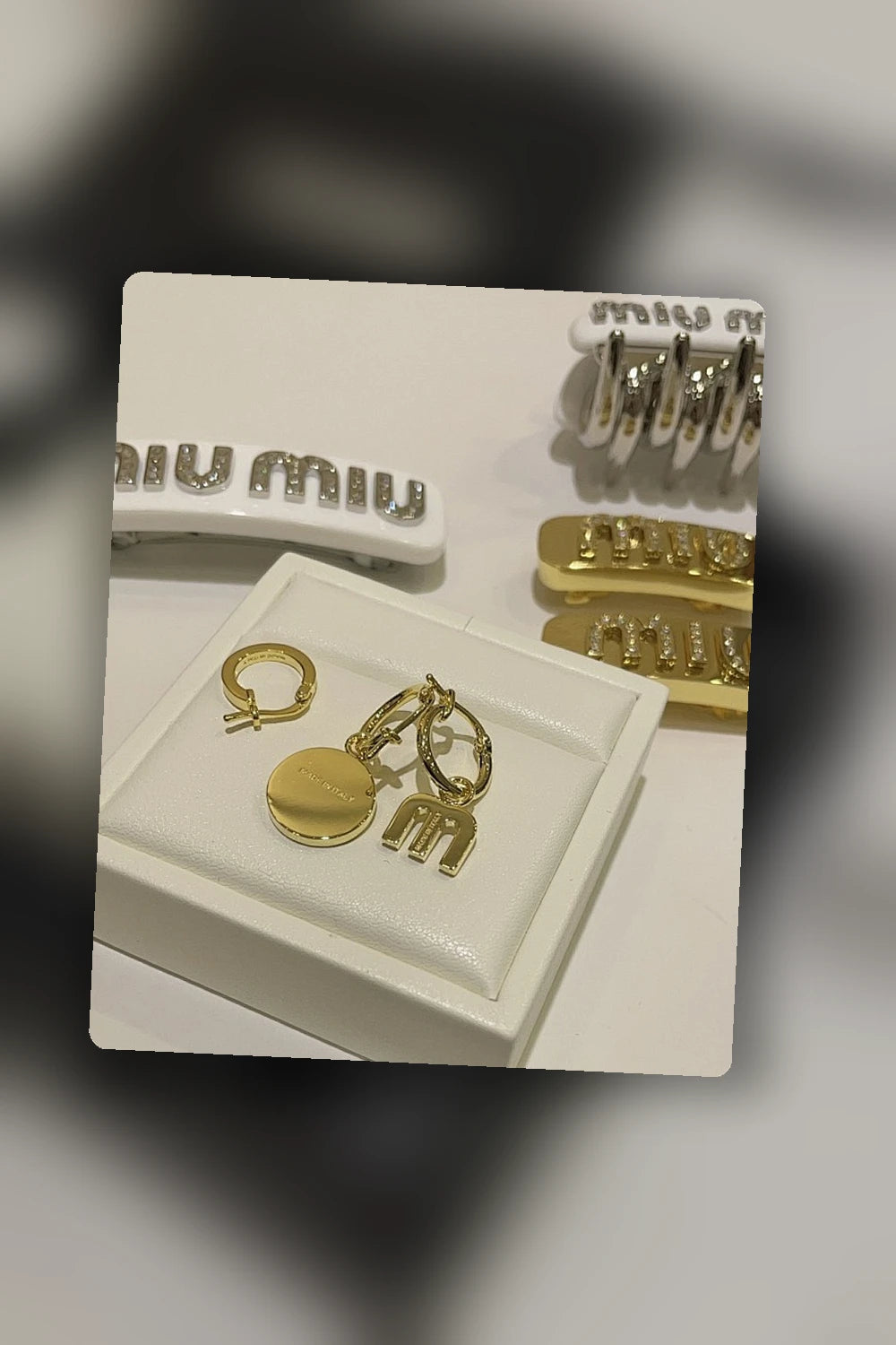 NB - MMU Jewelry - 400