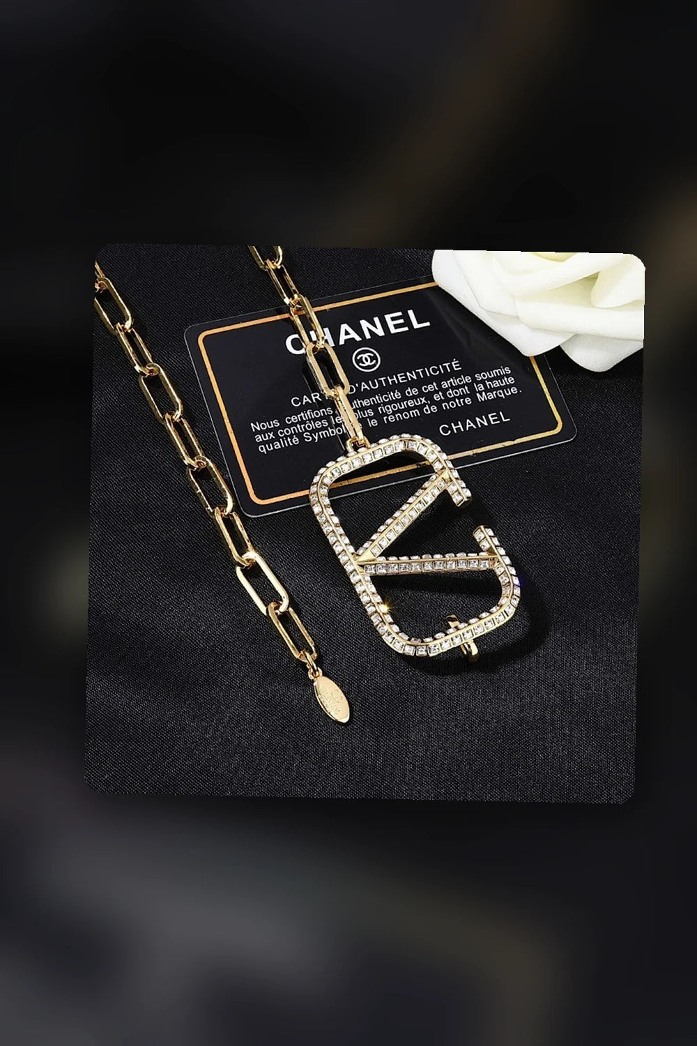 NB - VEL Jewelry - 657