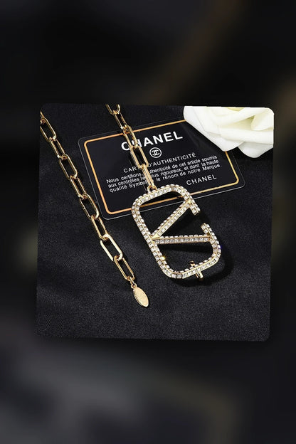 NB - VEL Jewelry - 657