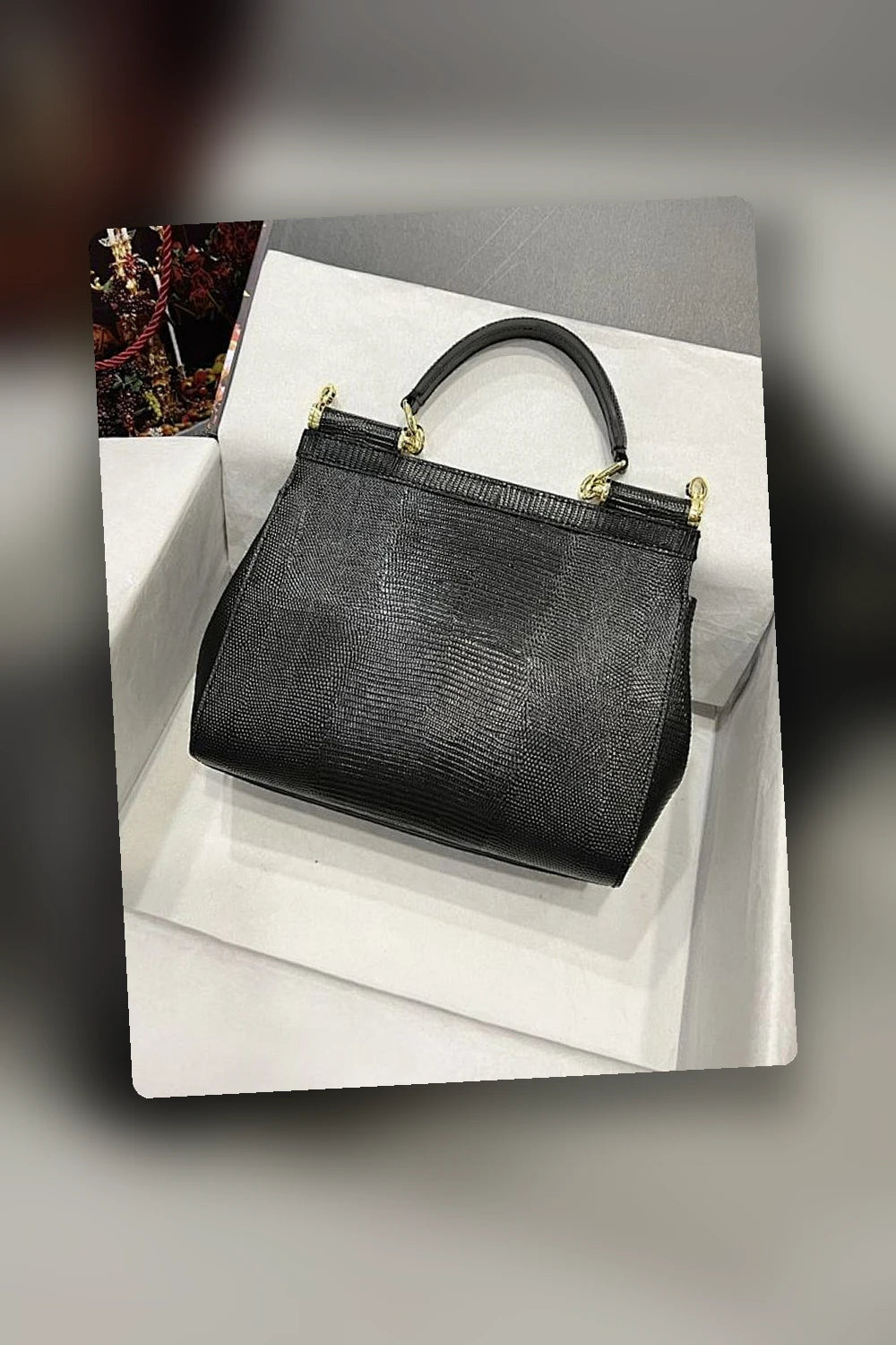 NB - DAG Bag - 590