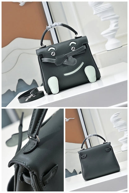 NB - HMS Bag - 1045