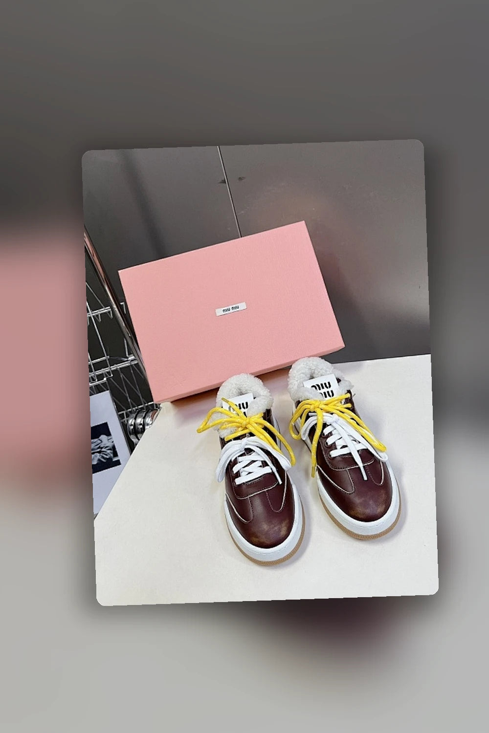 NB - MMU Women Shoes - 564