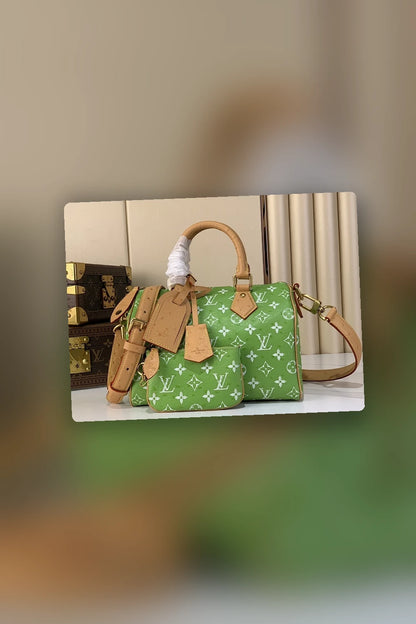 NB - LOV Bag - 1107