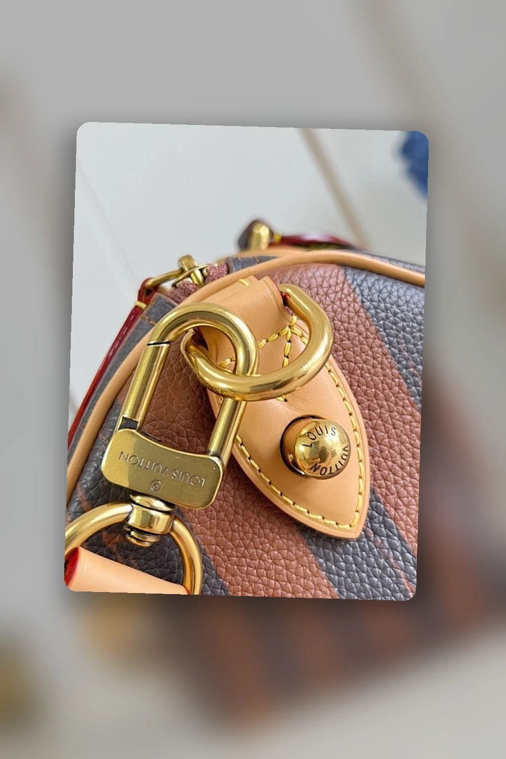 NB - LOV Bag - 1648