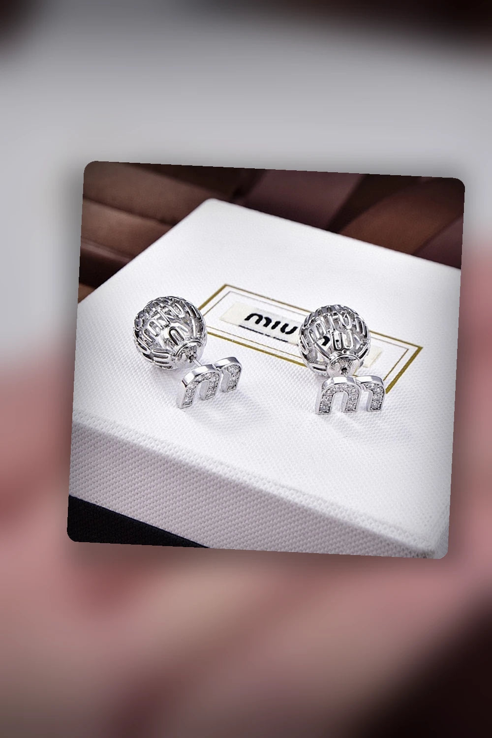 NB - MMU Jewelry - 501