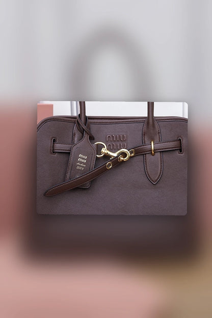 NB - MMU Bag - 090