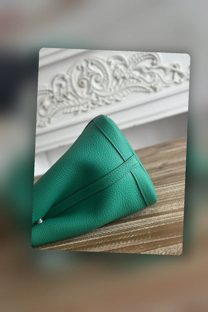 NB - HMS Bag - 024