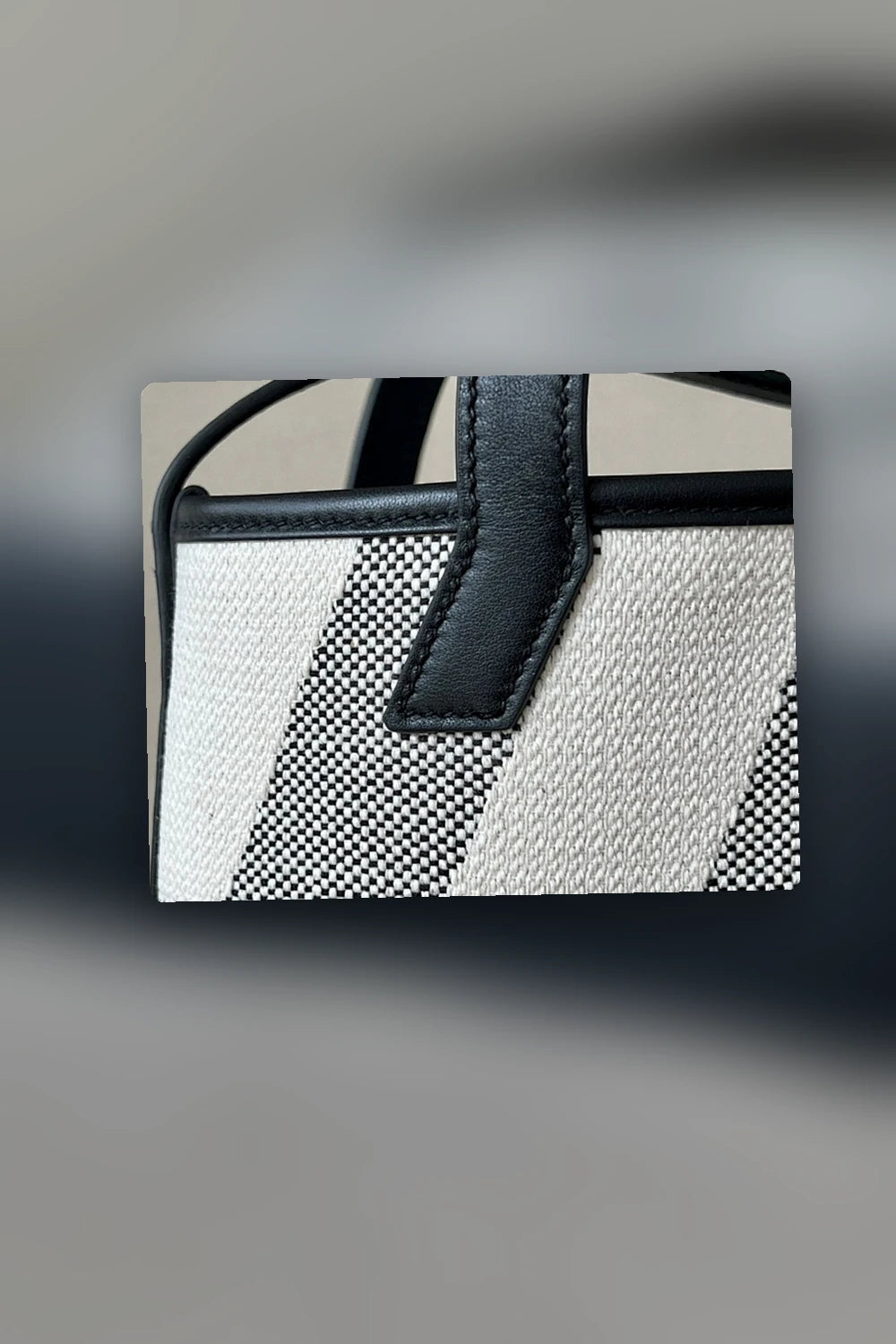 NB - HMS Bag - 480