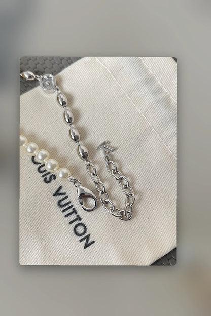 NB - LOV Jewelry - 513
