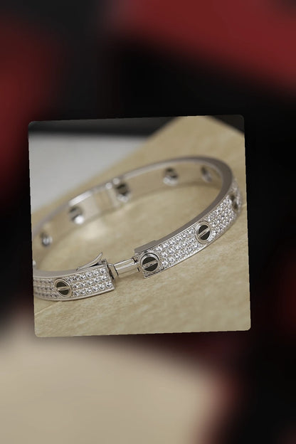 NB - CRA Jewelry - 419
