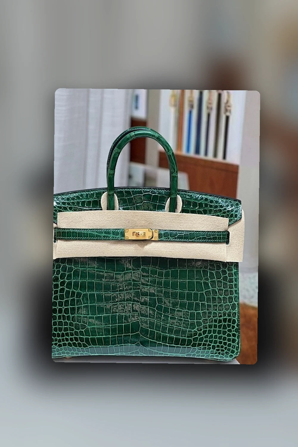 NB - HMS Bag - 555