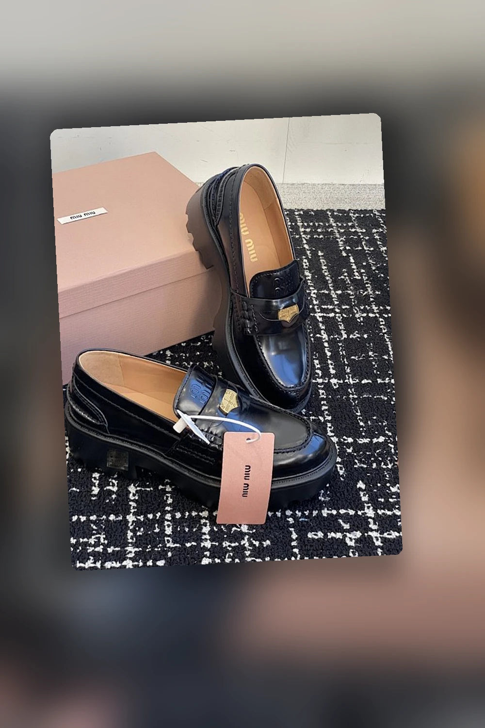 NB - MMU Women Shoes - 335