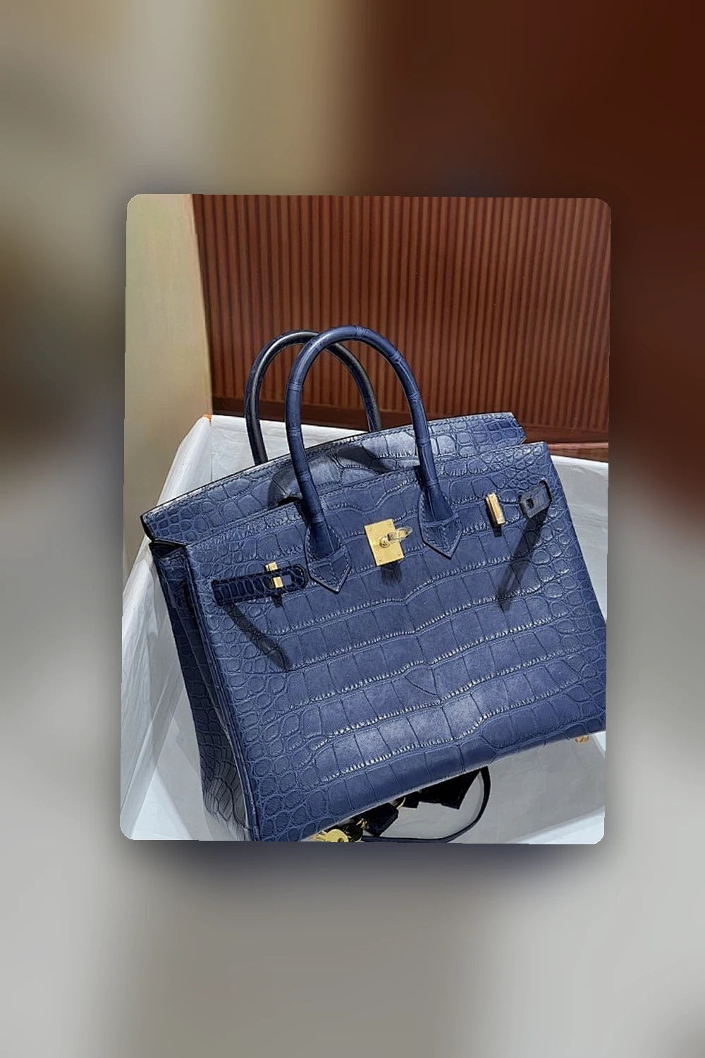NB - HMS Bag - 588