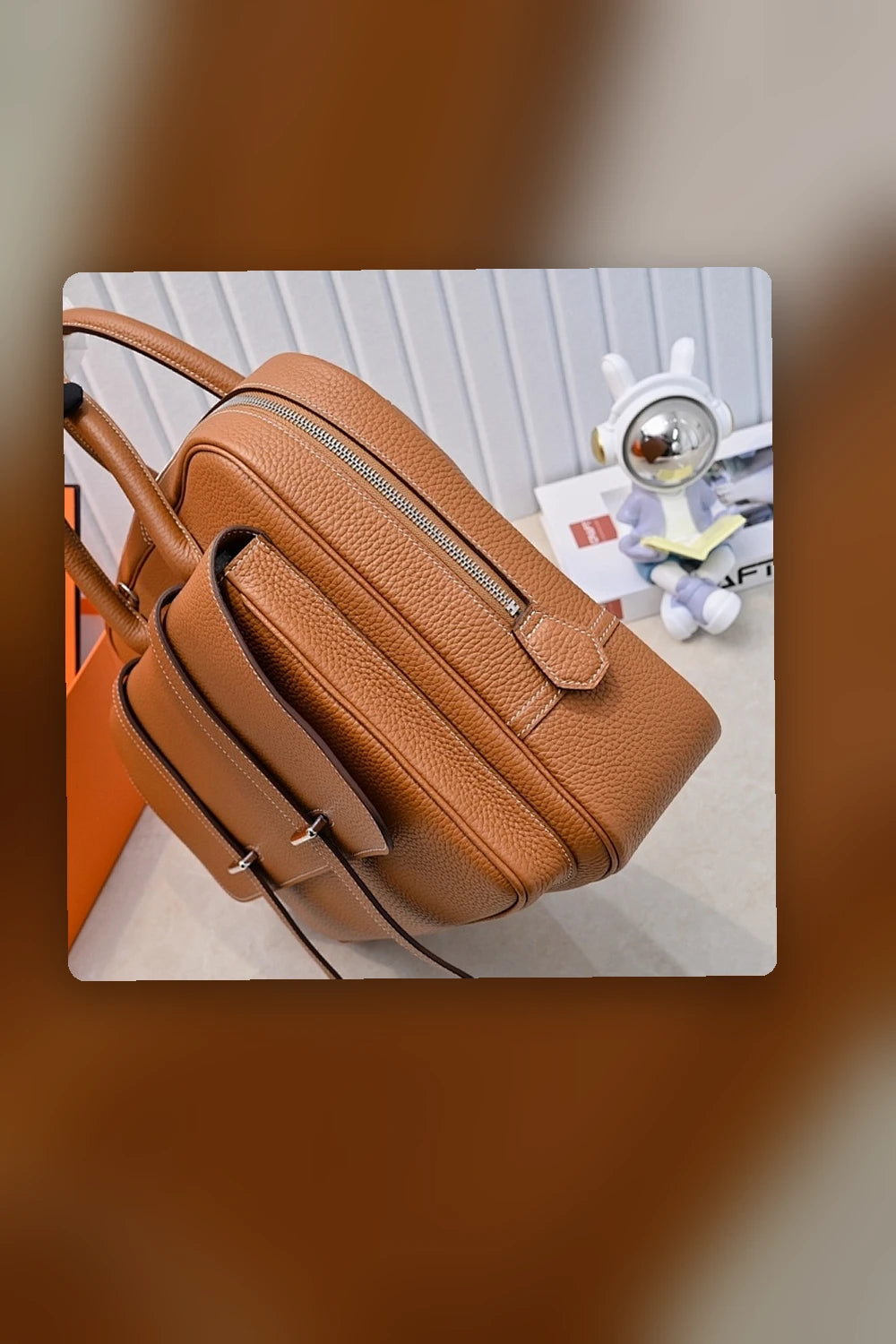 NB - HMS Bag - 1827
