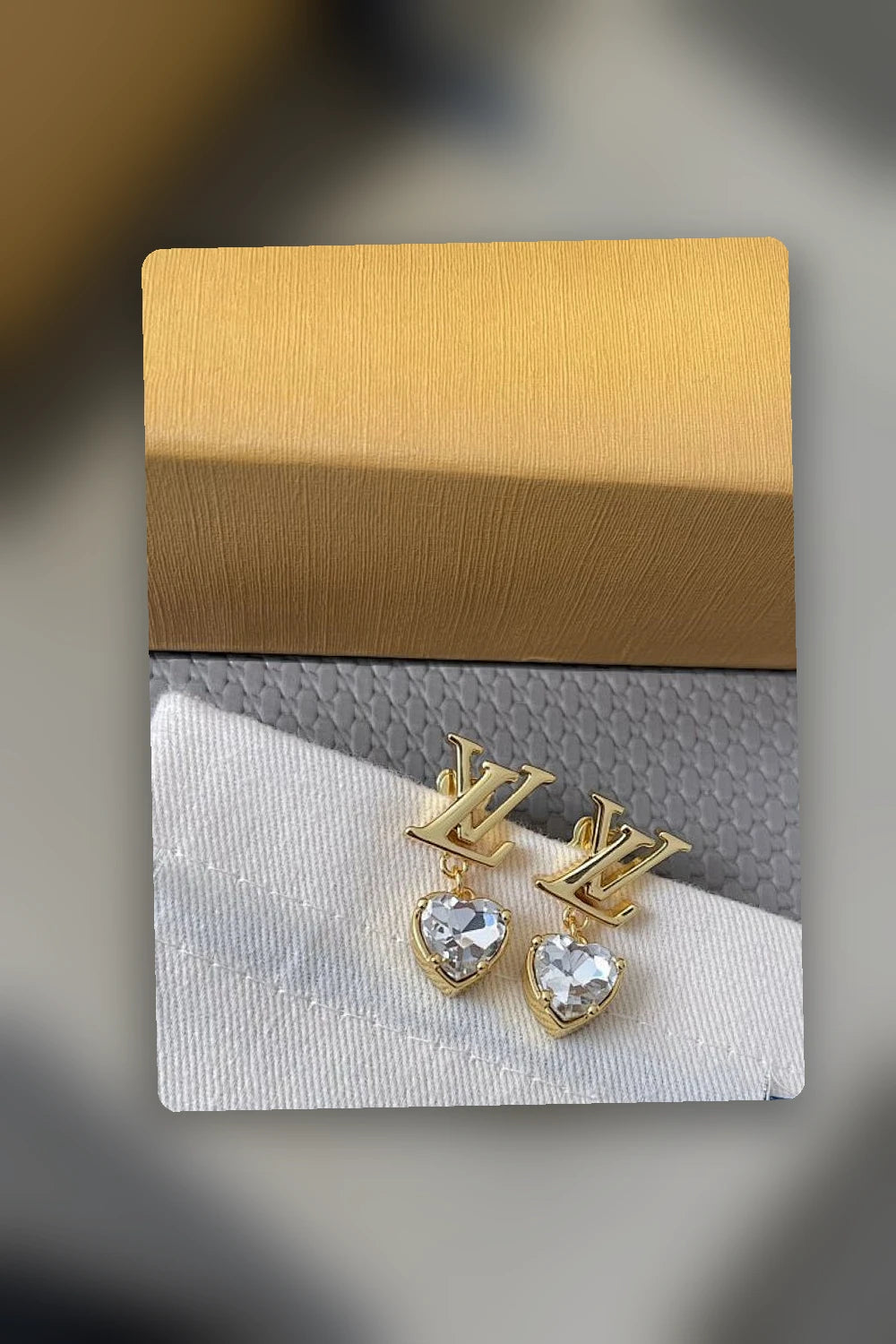 NB - LOV Jewelry - 801