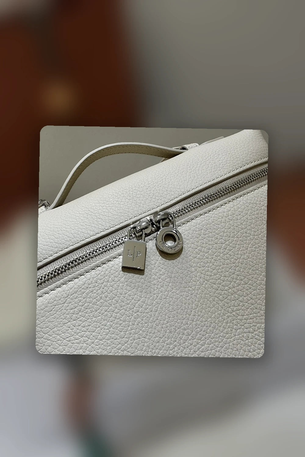 NB - DLVX Bag - 087