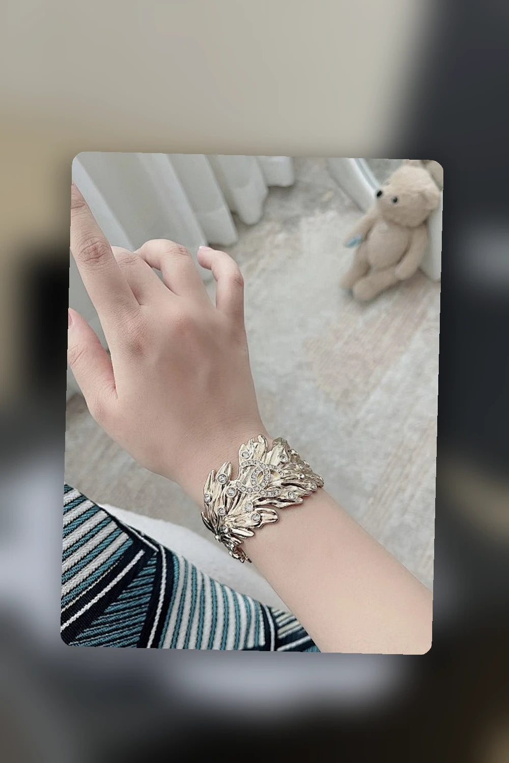 NB - CRA Jewelry - 218