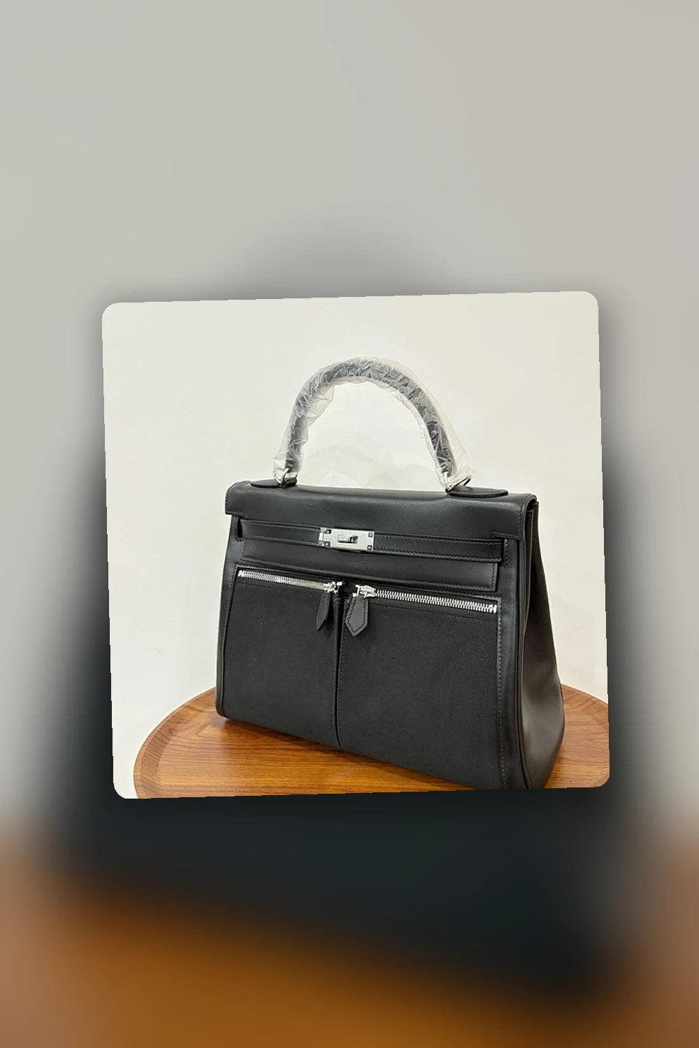 NB - HMS Bag - 1471