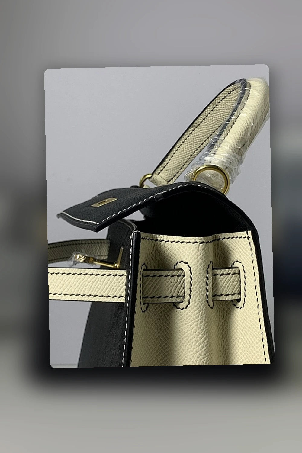 NB - HMS Bag - 1246