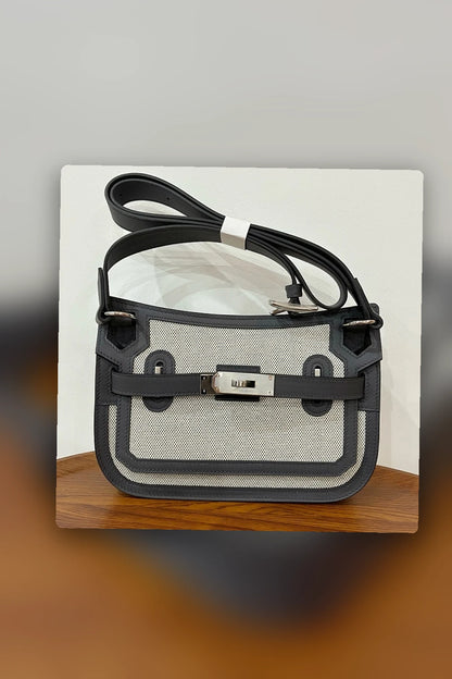 NB - HMS Bag - 1699