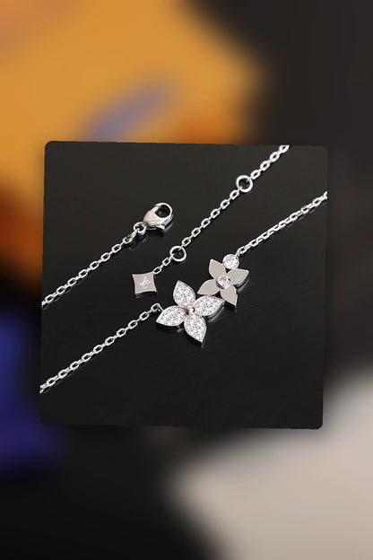 NB - LOV Jewelry - 747