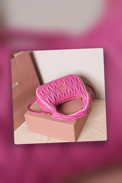 NB - MMU Bag - 038