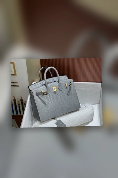 NB - HMS Bag - 679