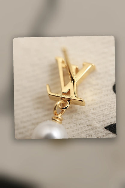 NB - LOV Jewelry - 446