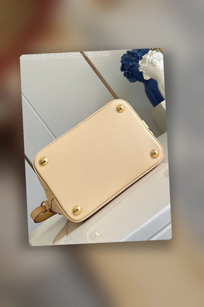 NB - LOV Bag - 097