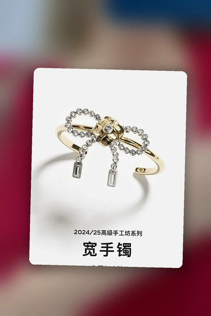 NB - CRA Jewelry - 212