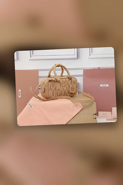 NB - MMU Bag - 1360