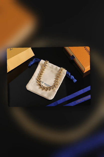 NB - LOV Jewelry - 715