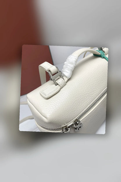 NB - DLVX Bag - 211
