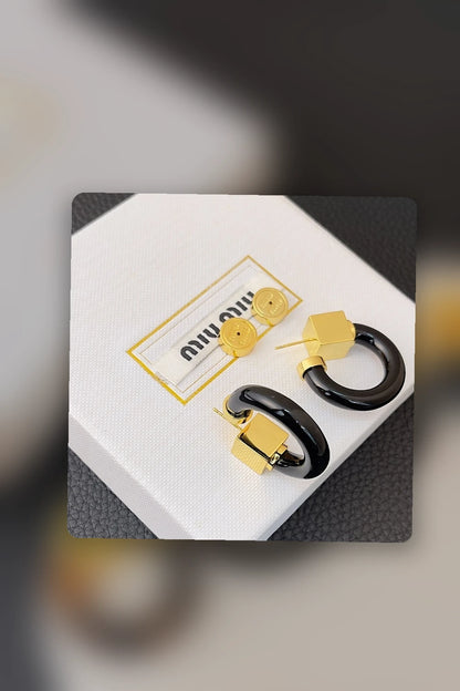 NB - MMU Jewelry - 324