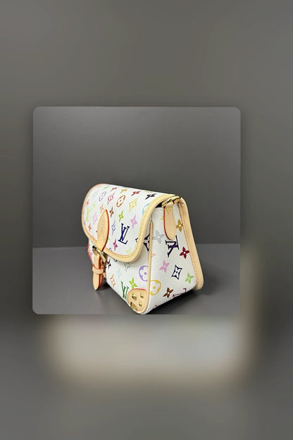 NB - LOV Bag - 587