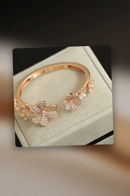 NB - VACA Jewelry - 301