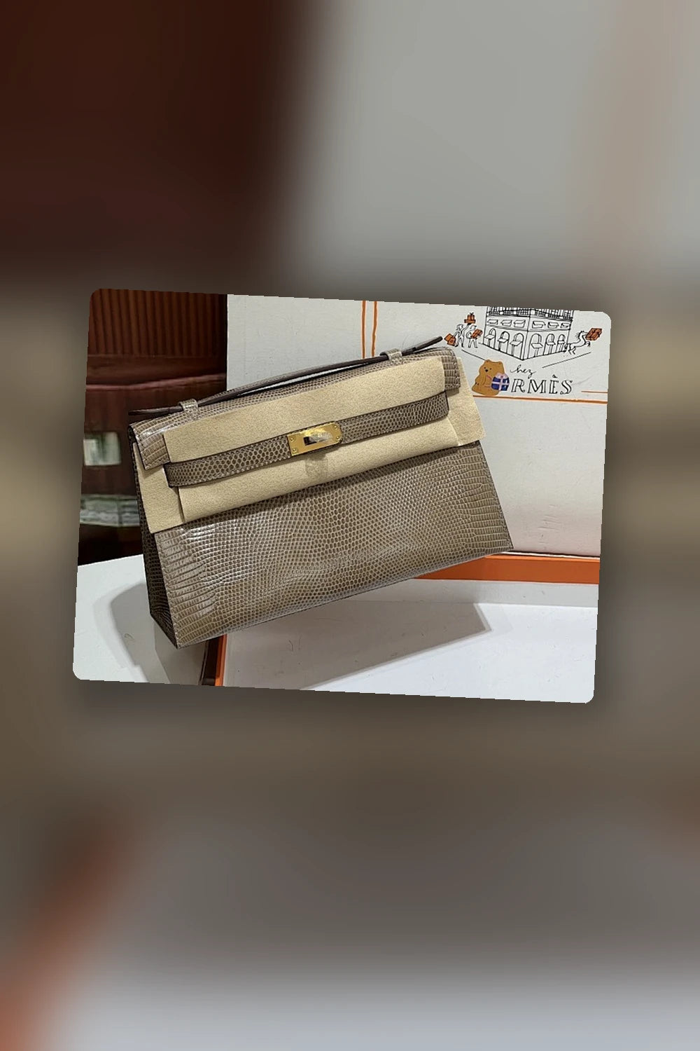 NB - HMS Bag - 656