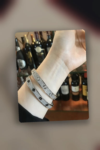 NB - CRA Jewelry - 123
