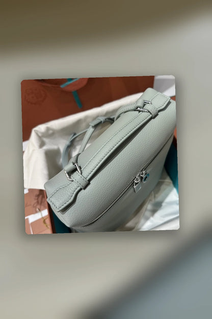 NB - DLVX Bag - 121