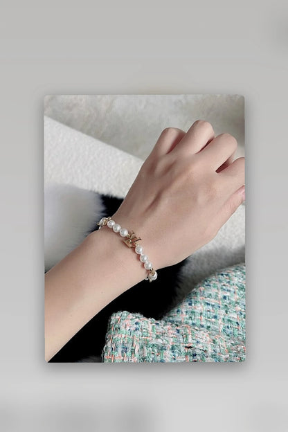 NB - LOV Jewelry - 822