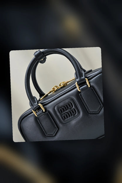 NB - MMU Bag - 1205